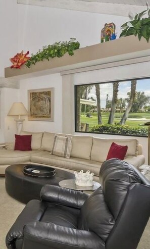 Smart TV, fireplace, printers