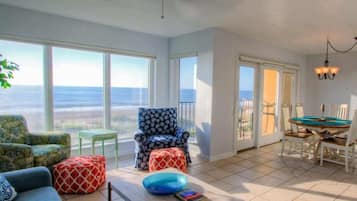 Smart TV, DVD player