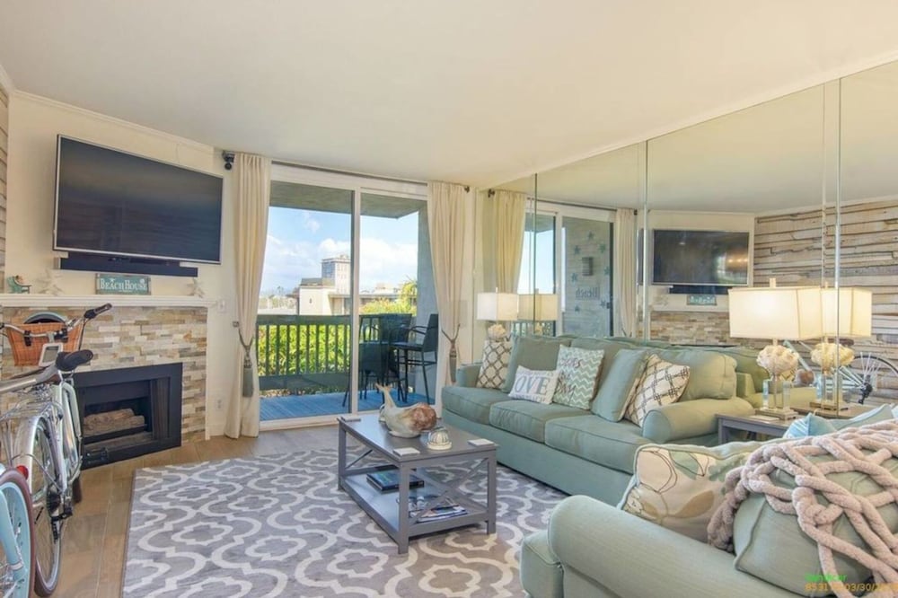 Beach chic, just steps from the ocean!