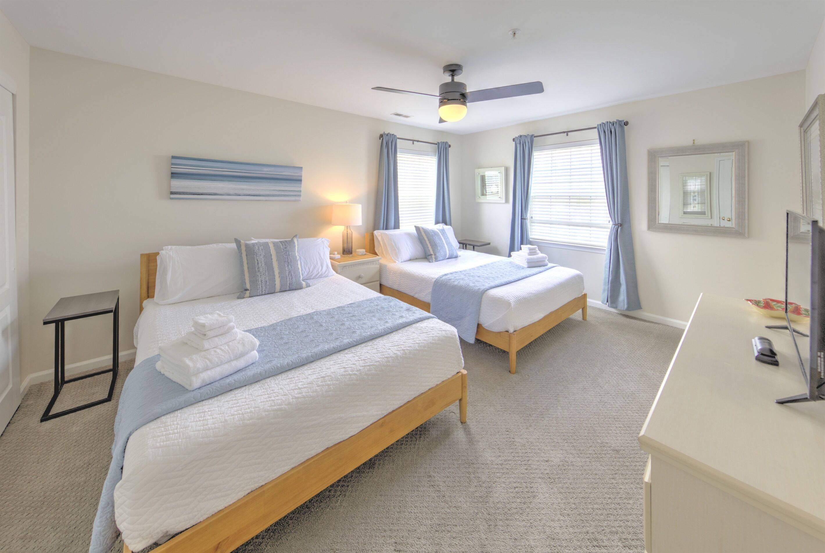 3 habitaciones, tabla de planchar con plancha y wifi gratis 