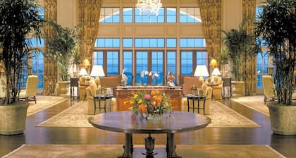 PRIVILĂGES RESORT !!-W / O Ceux-ci, vous n'avez pas accĂšs aux piscines Resort Island