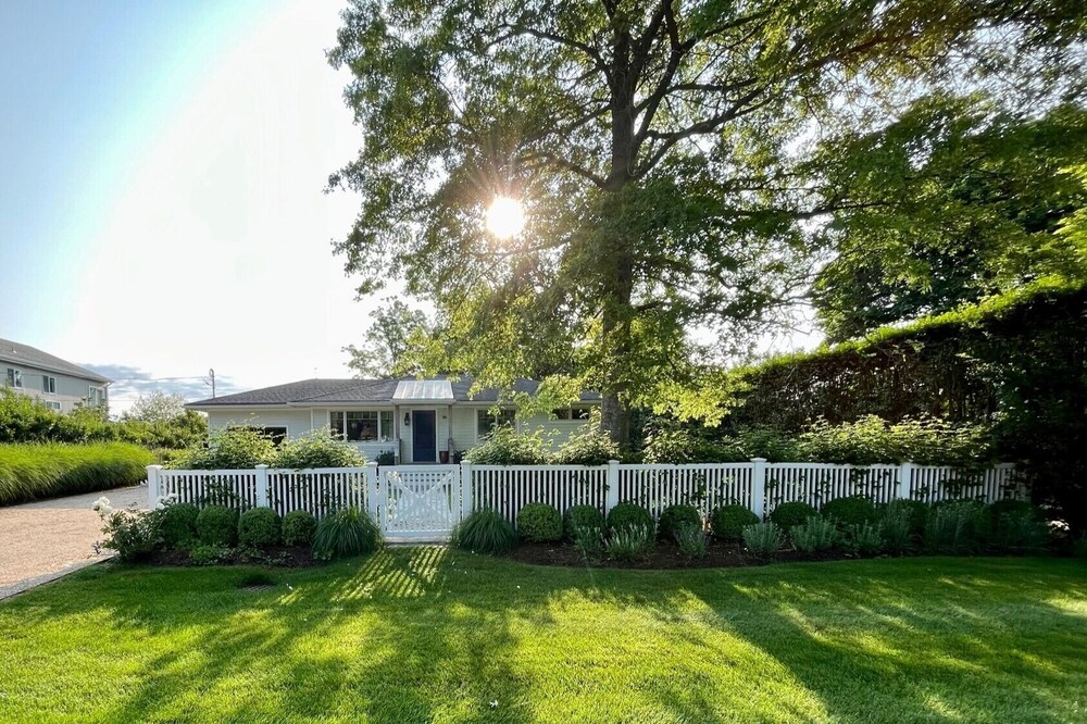 Family Friendly Beach House w/ Private Beach at the End of the Block
