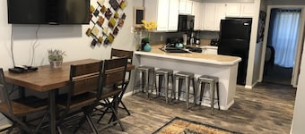 Condo amusant, Pineview Reservoir, lrg 2 chambres.