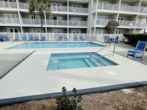 Piscine extérieure, piscine chauffée