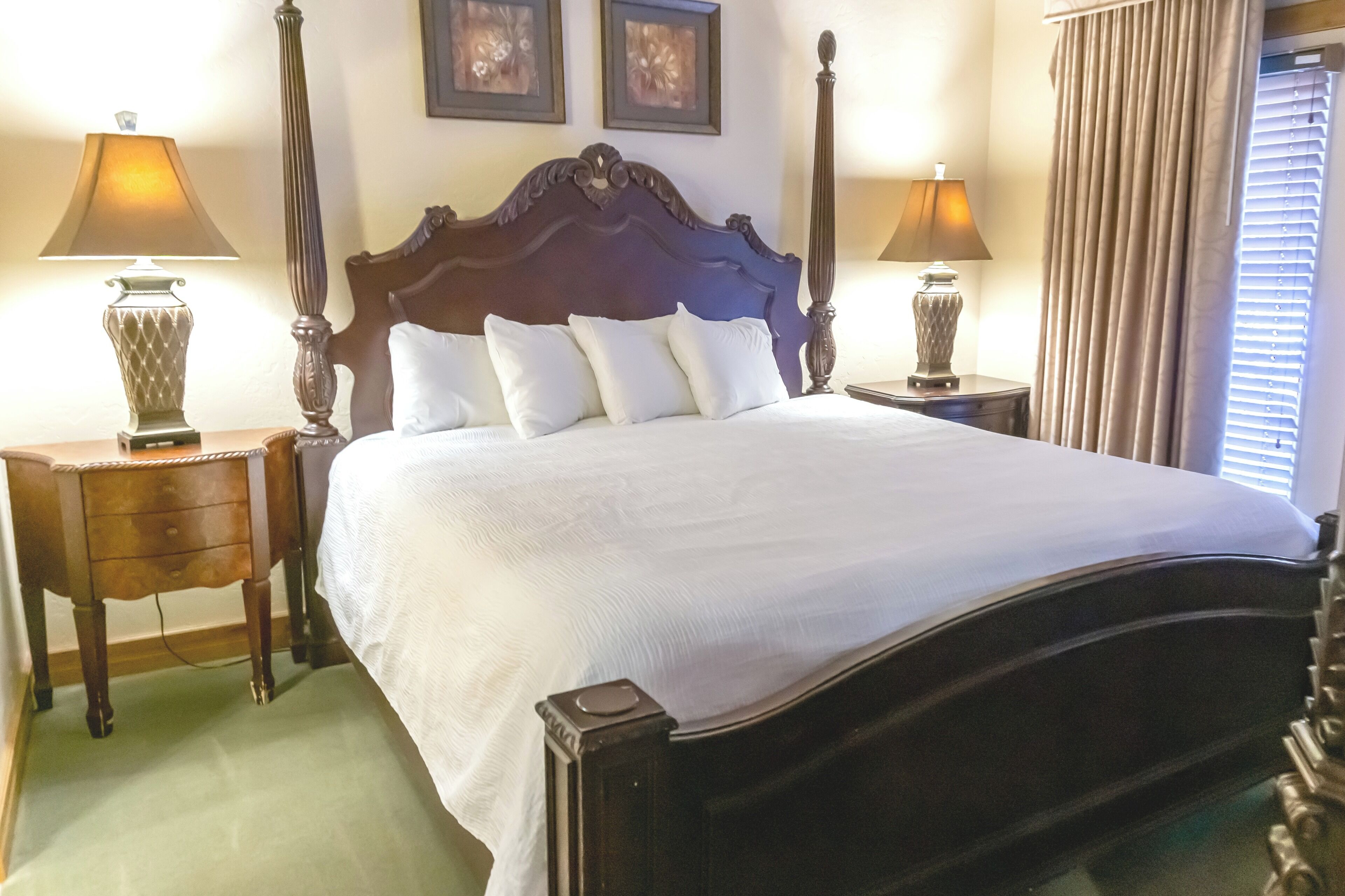 2 多间卧室、熨斗/熨衣板、上网接入、床单