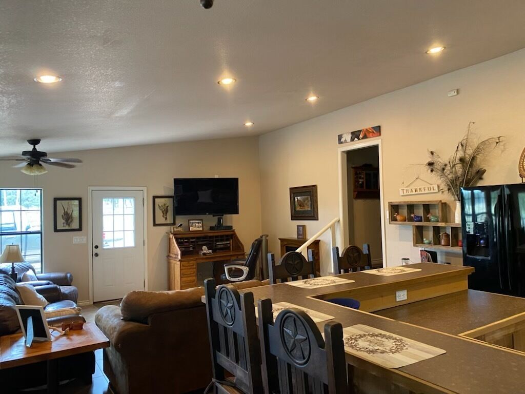 Rockn Rowdy Ranch House - For Animal Lovers !