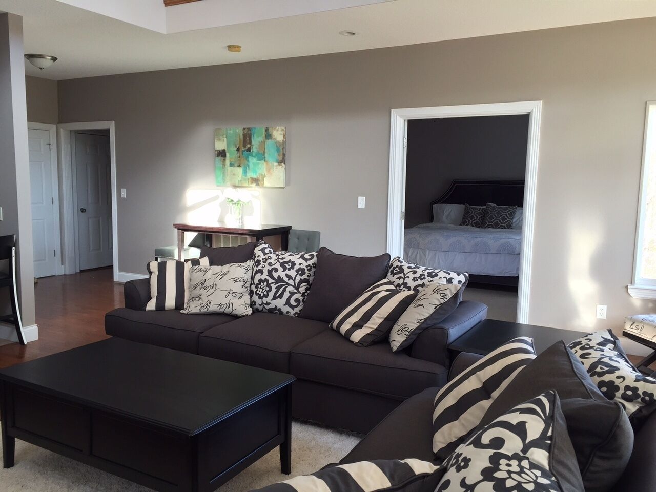 Lakeview House on Lake Cumberland @ Lees Ford Marina 