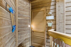 Interior - Cozy Beach Getaway at APATB! Sandy beaches & Pools #140 (Atlantic Beach)