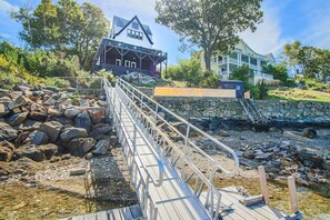Property grounds - Waterfront Home with Spectacular Viewsof the Annisquam River (Gloucester)