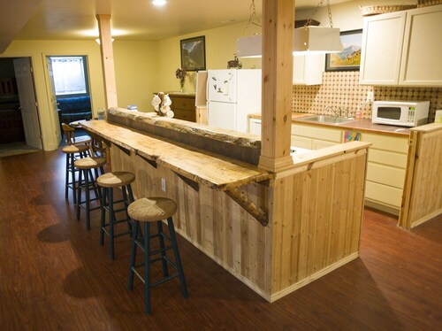 Glacier National Park perheystävällinen asunto