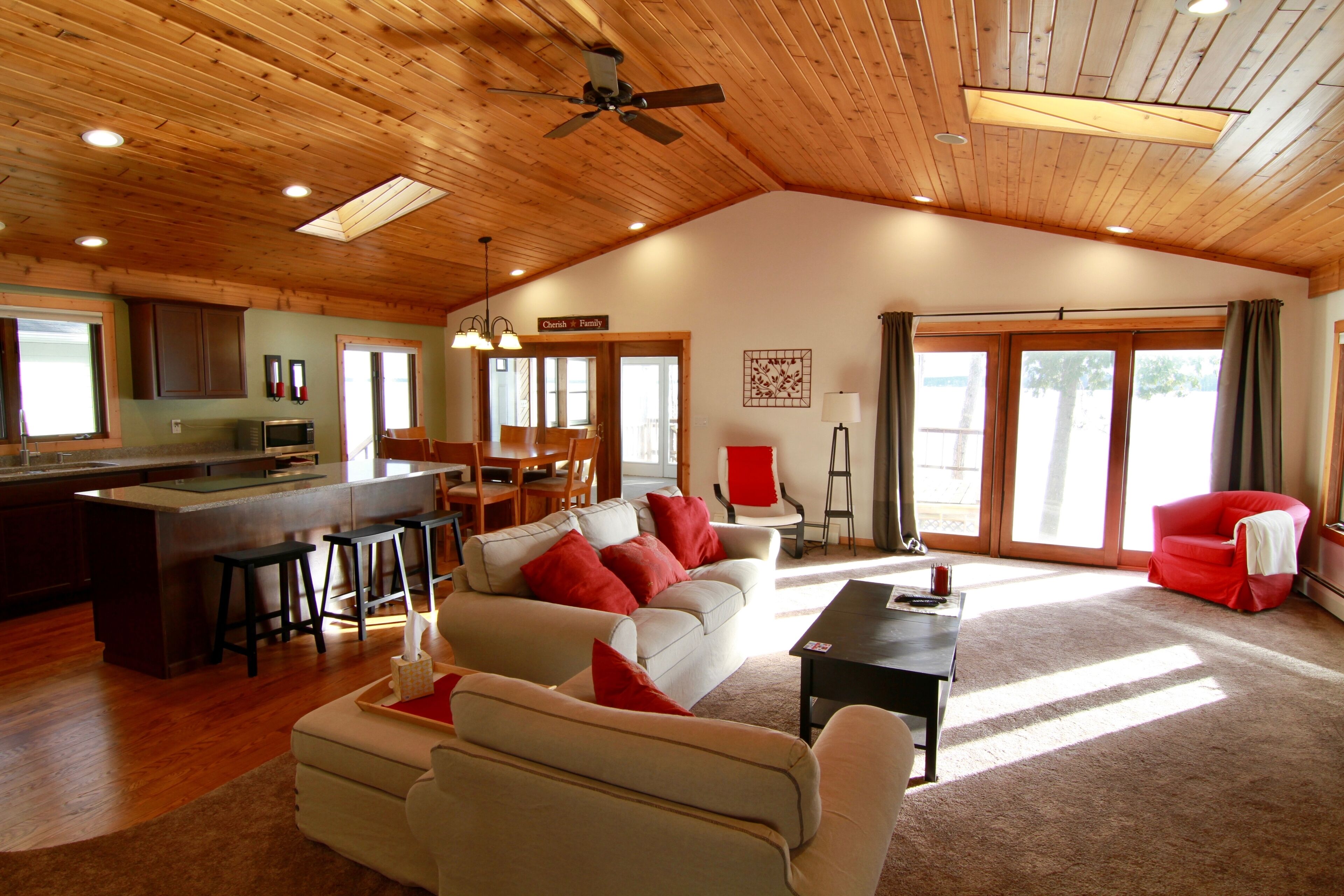 Relaxing Lakefront Retreat  With Spectacular Views of Lake Metonga