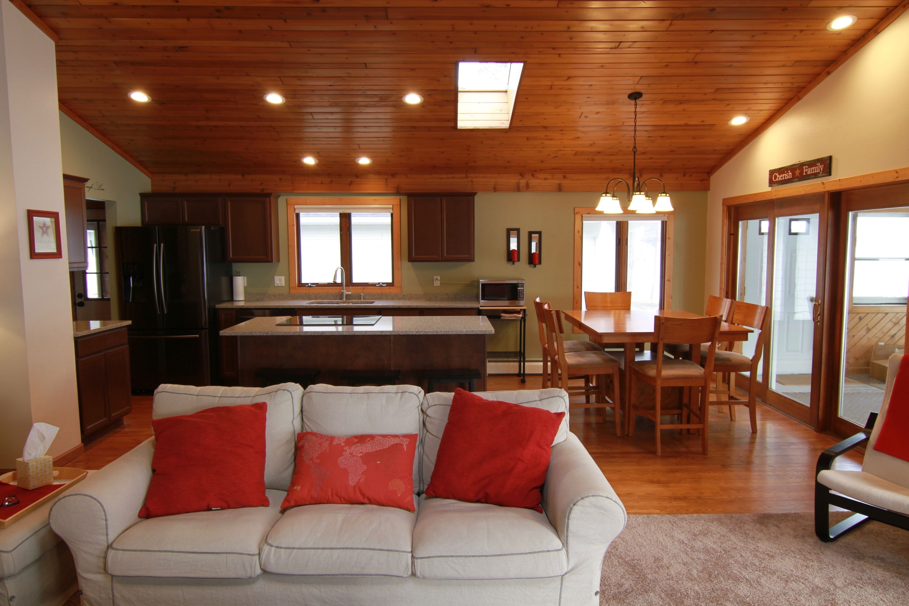 Relaxing Lakefront Retreat  With Spectacular Views of Lake Metonga