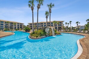 Community Resort Style Pool