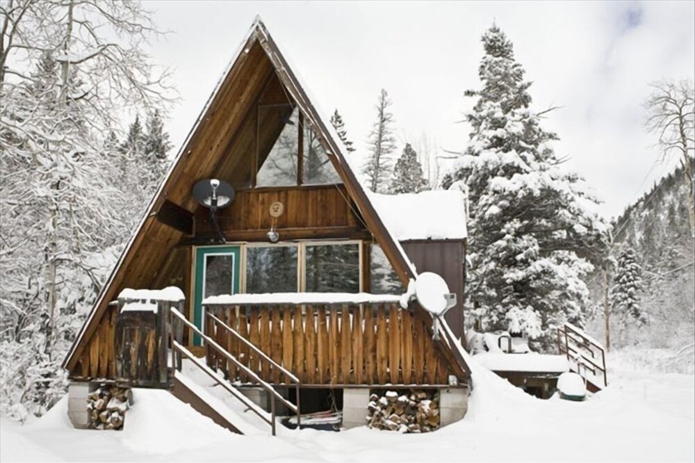Taos Ski Valley Mountain Retreat