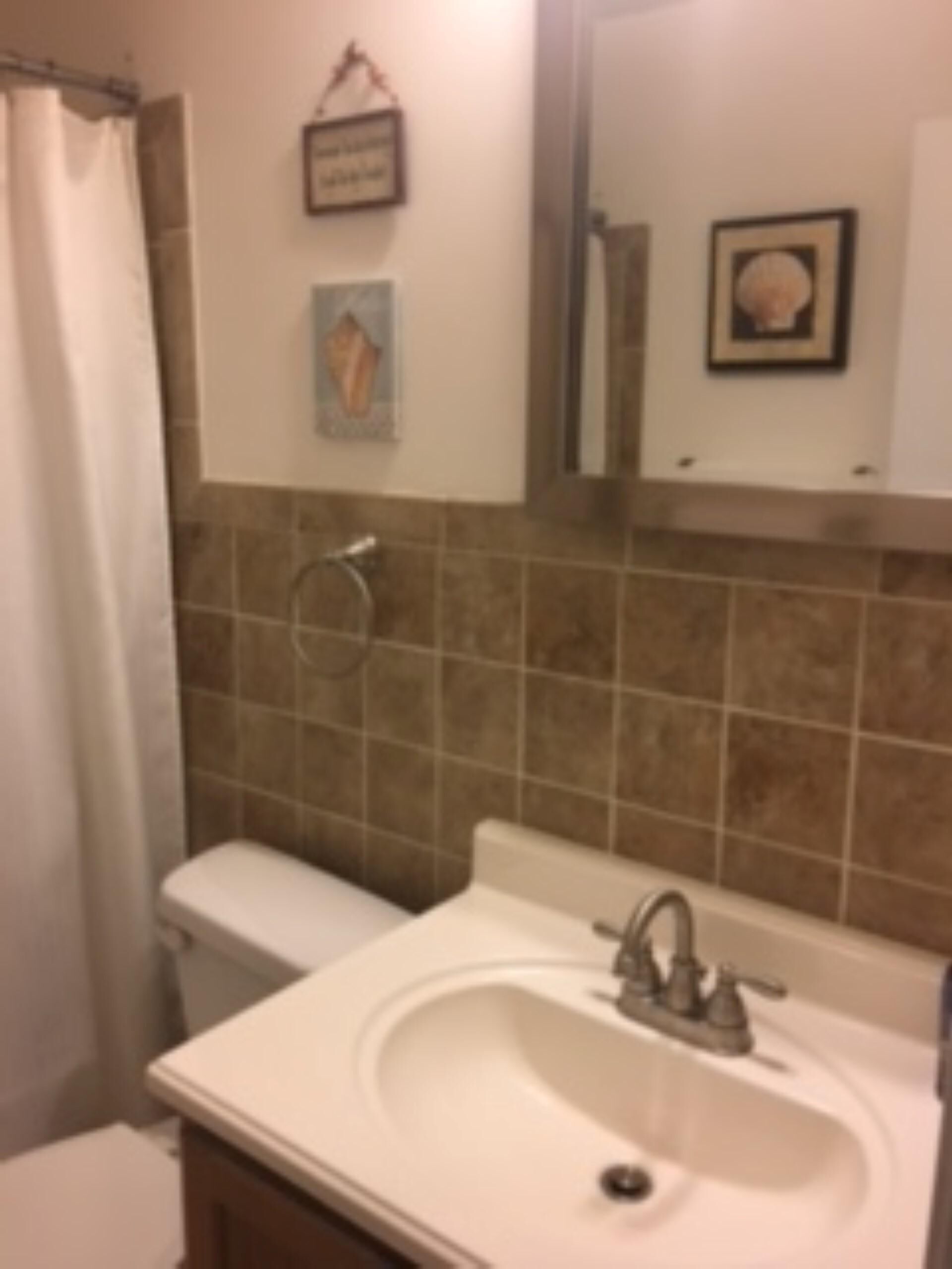 Welcome to The Cottage on Charleston Creek, a waterfront oasis.