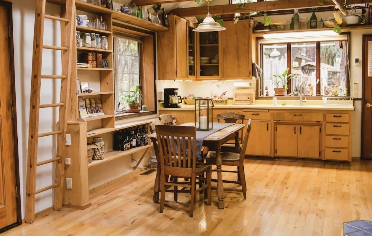 Cozy, Private House With Hot Tub on 2 Acres