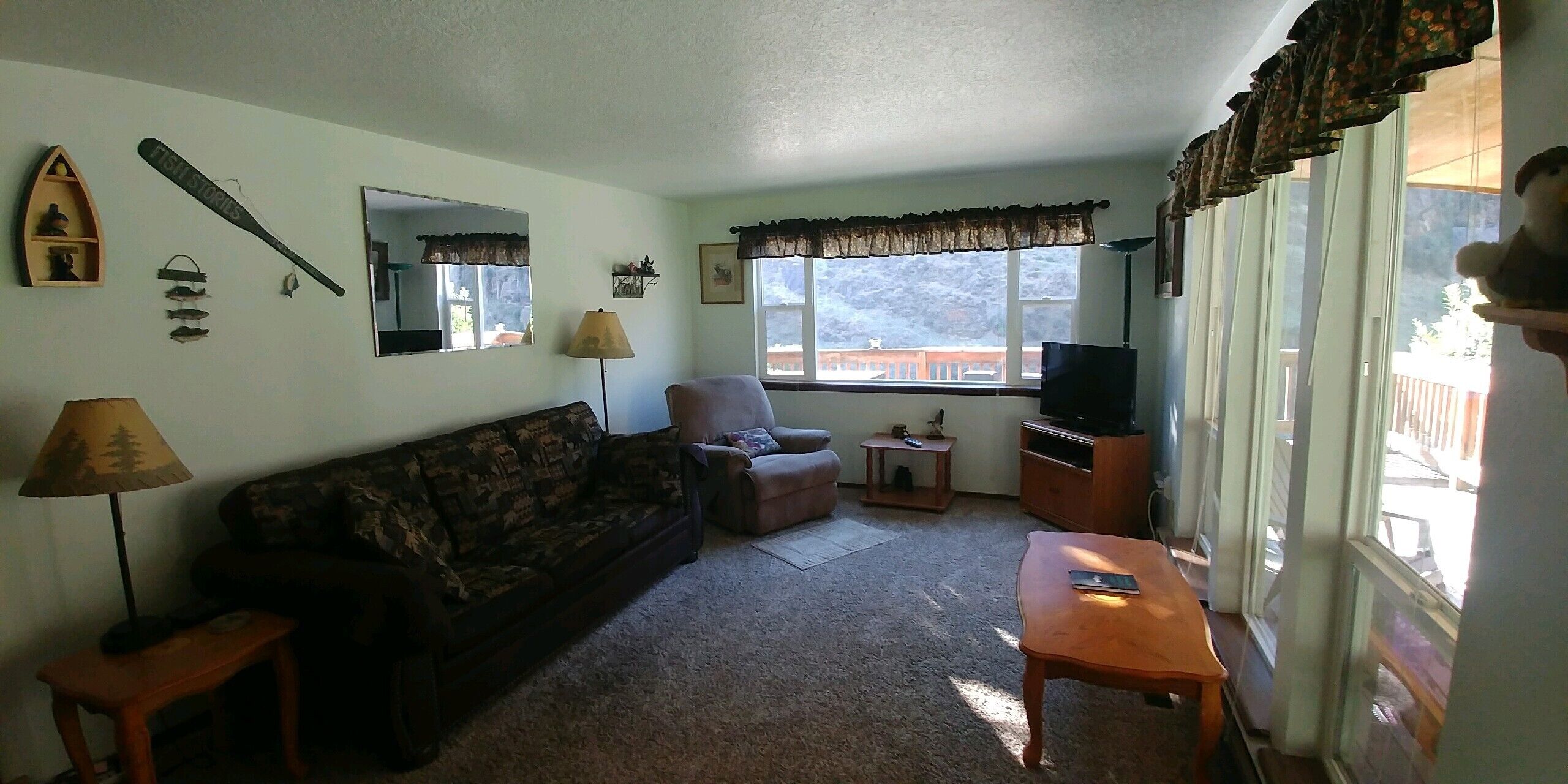 Perfect Riverfront Getaway!