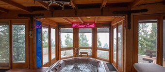  Sledding hills, amazing views, game room, Ski & Sky Park min away, park 10 cars