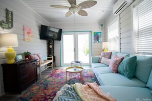 智能电视、书、立体声音响、打印机