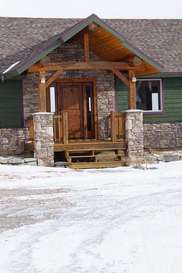 Exterior detail - Fantastic Grand Teton Views,  Location, Tranquility and Beauty (Tetonia)