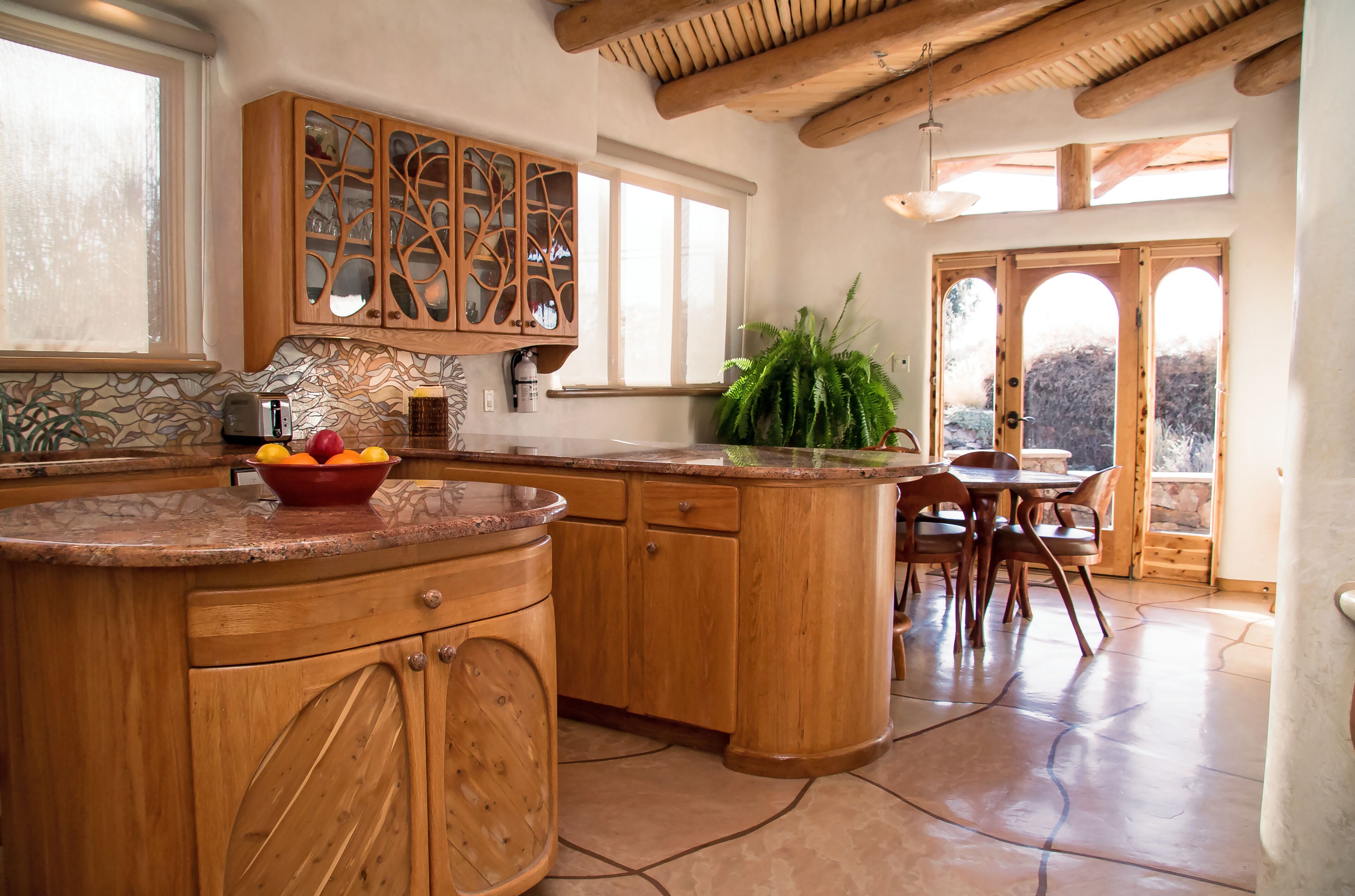 Luxury Mosaic Masterpiece: Santa Fe Hobbit House centrally located to SF Plaza.