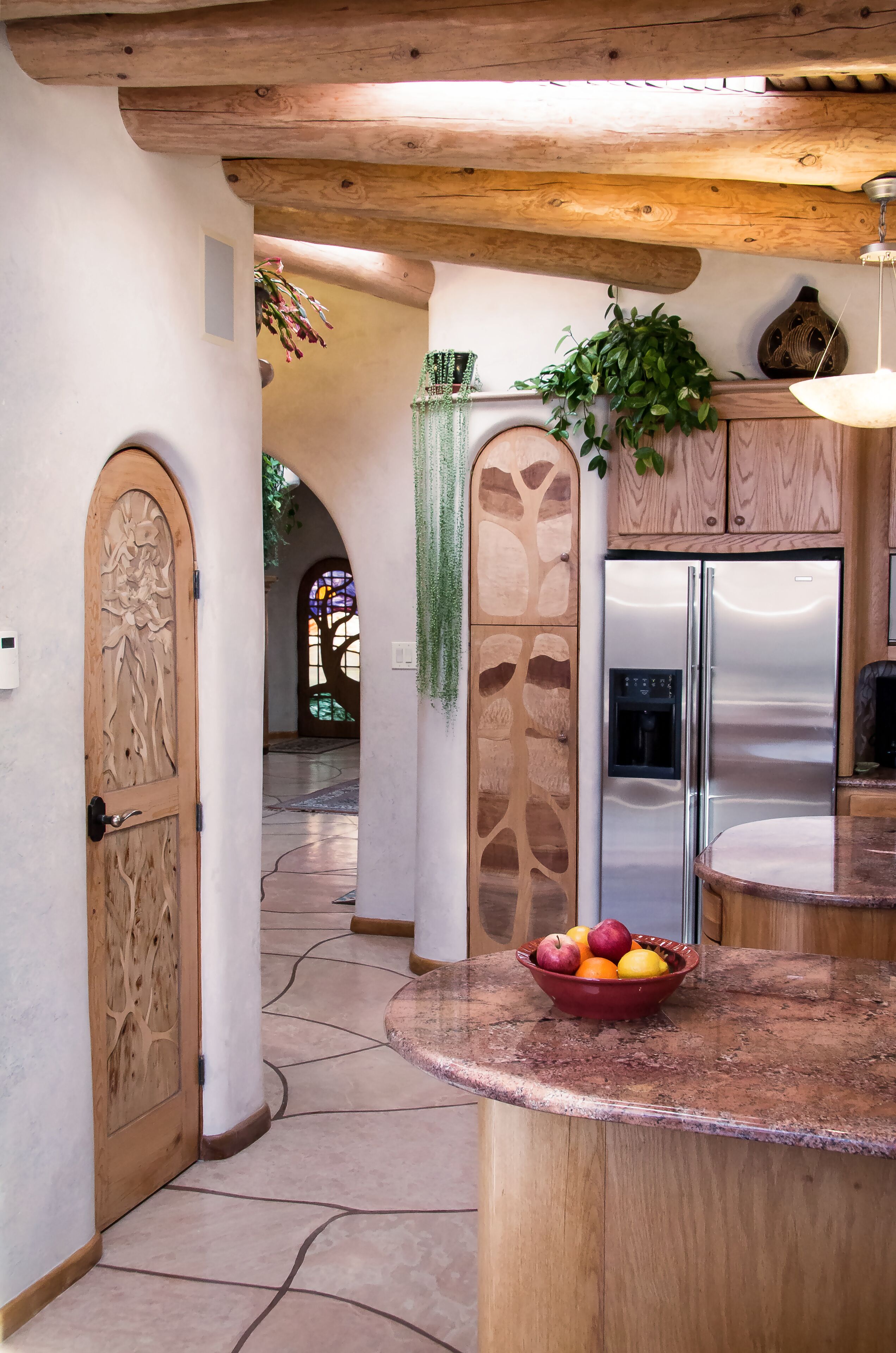 Luxury Mosaic Masterpiece: Santa Fe Hobbit House centrally located to SF Plaza.