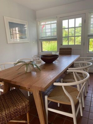 Dining - Family Friendly Island Getaway (Nantucket)