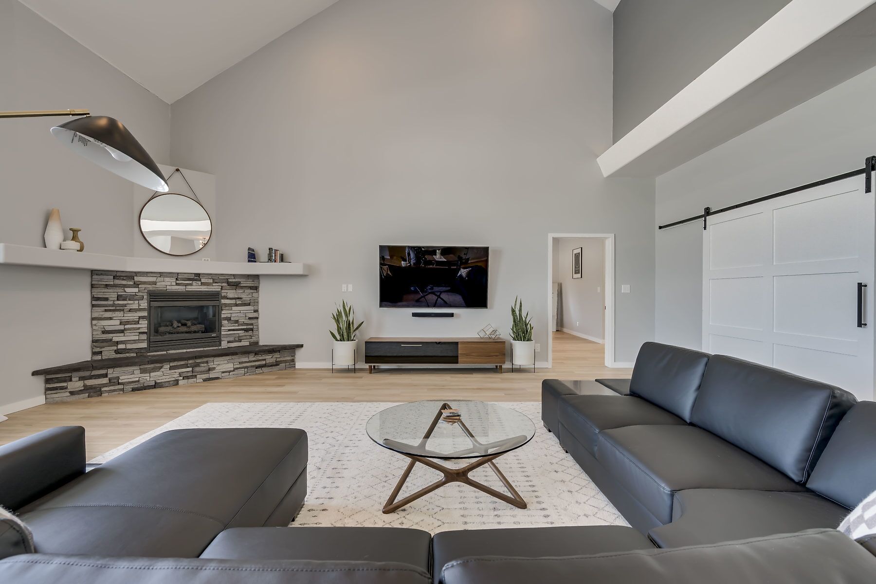 Smart TV, fireplace, video games, DVD player