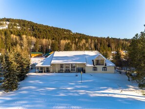 Exterior - Exclusive Modern Style Lake Front Property (Sagle)