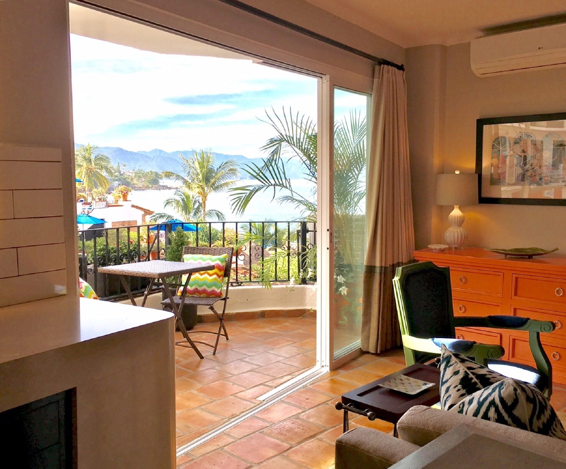 Luxury La Palapa 1 Bedroom Studio on Los Muertos Beach