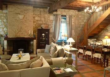 This 14th century fully-renovated gem offers modern luxury and old world charm. 