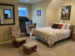 6 quartos, ferros/tábuas de passar roupa, Wi-Fi de cortesia