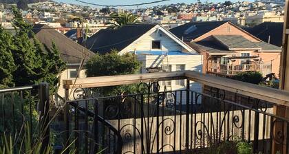 5 MINUTE WALK TO BUSES & BART