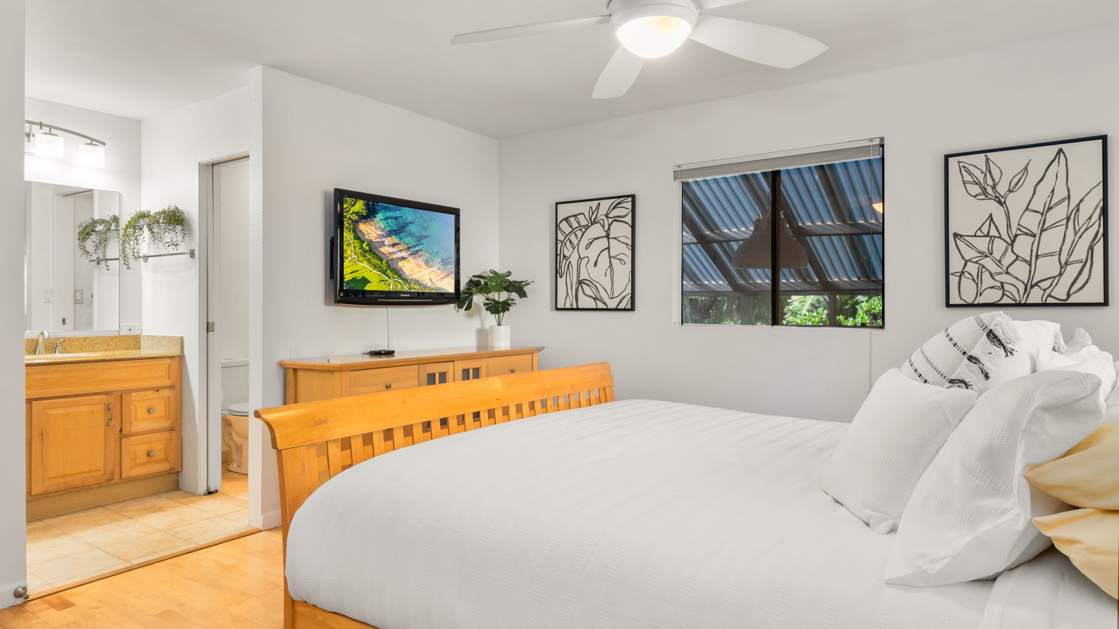 3 室のベッドルーム、アイロン / アイロン台、WiFi (無料)、ベッドシーツ