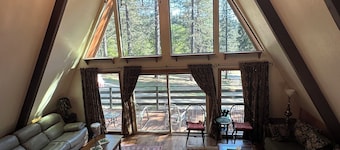 Chalet Near Apple Hill, Sly Park Jenkinson Lake, Winetasting, Neighborhood Pool