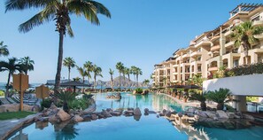 Alberca al aire libre 