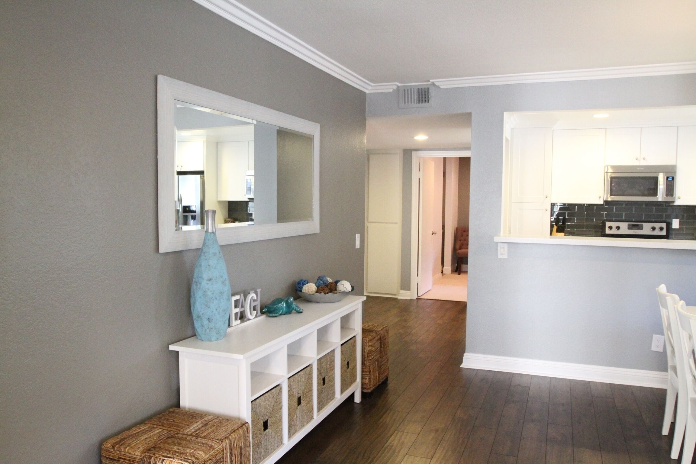 Resort Style Gated Condo - Walk to Salt Creek Beach