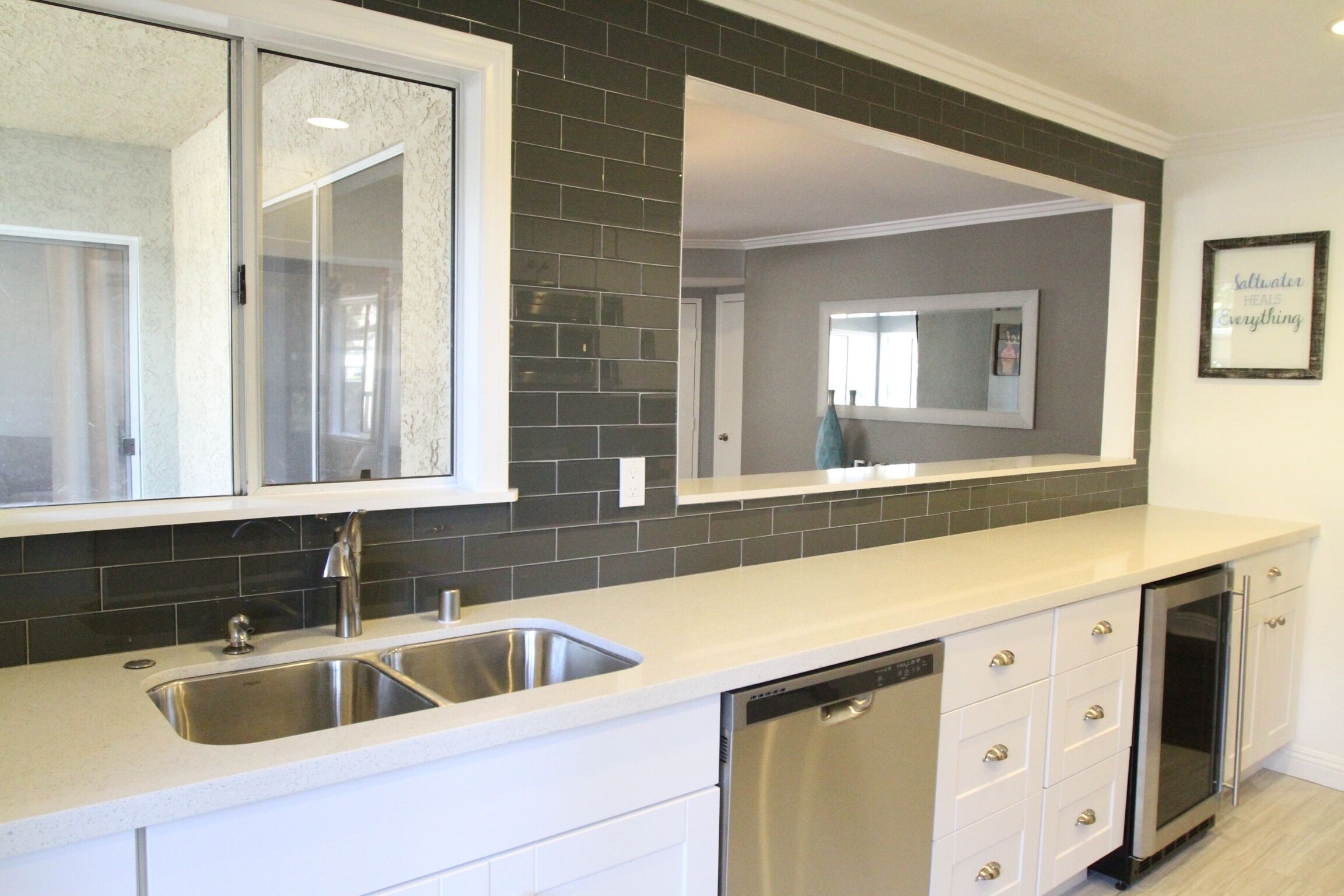 Resort Style Gated Condo - Walk to Salt Creek Beach