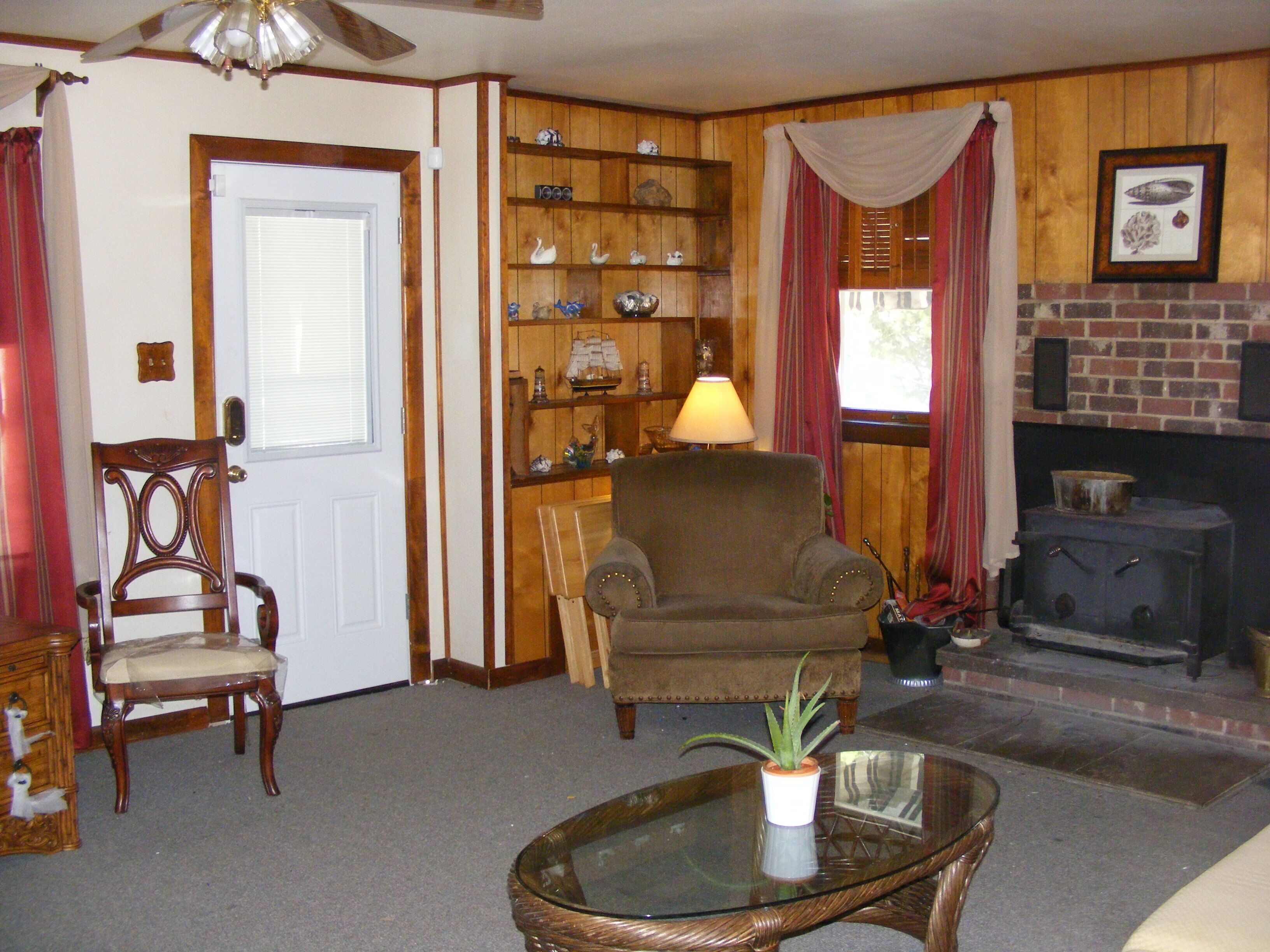 Come And Enjoy The Jersey Shore. Walking Distance To The Beach And Boardwalk 