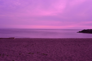 Liegestühle, Strandtücher