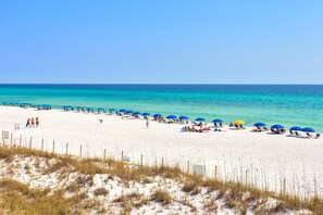 Am Strand, Liegestühle