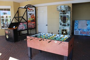 Pelihuone