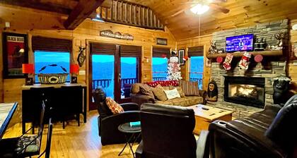 April 55% OFF ❤️BESTMtnView-Adult PoolTable-PingPong-Foosball-Playground-Hottub