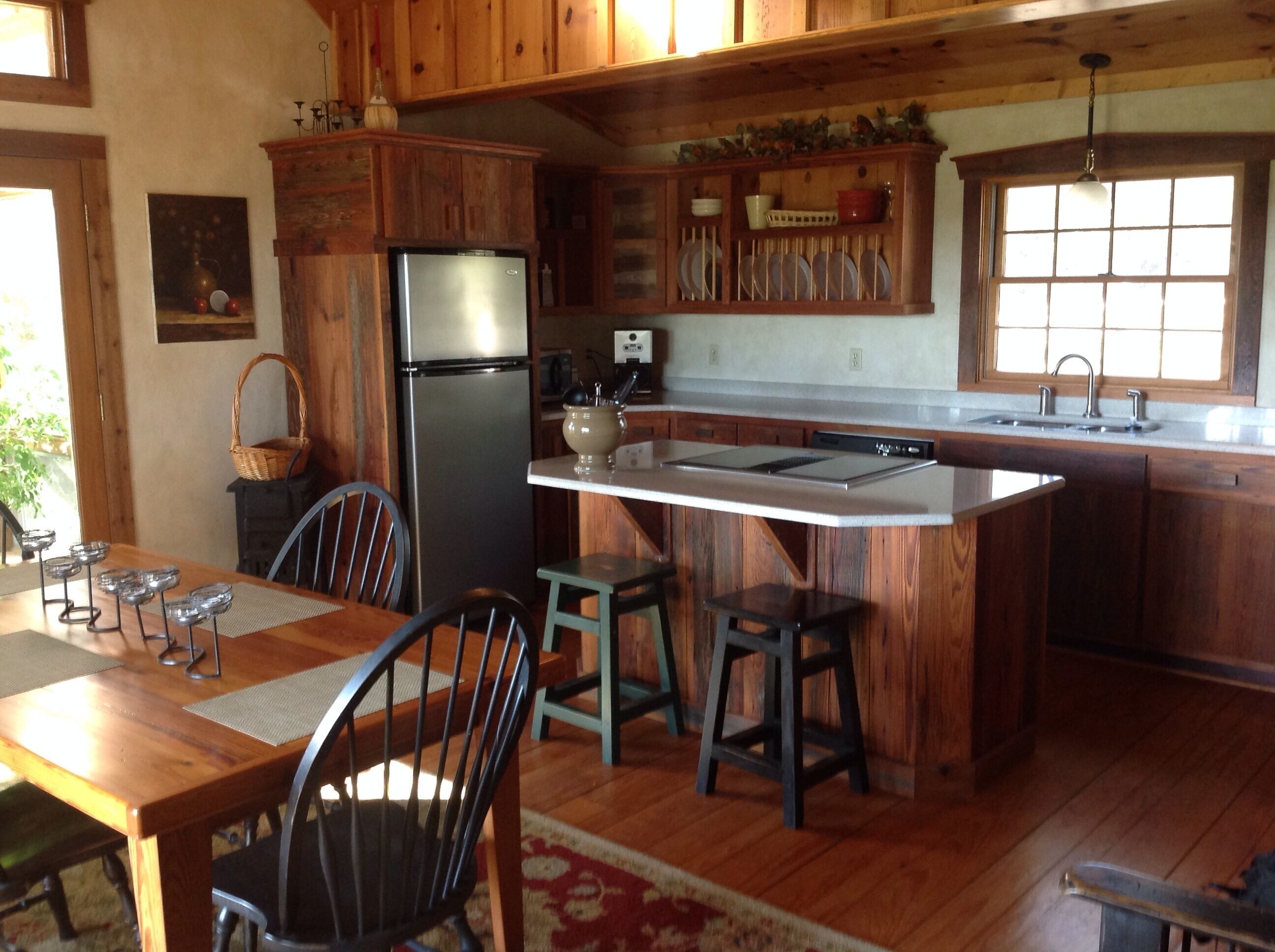 Private Luxury and Incredible Views just 5 Minutes from Downtown Frederickbsurg