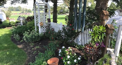 AnJ Bed and Breakfast, family friendly, quiet country setting.