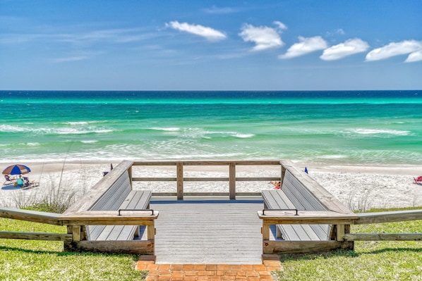 A wooden boardwalk leading to a beach with a clear view of the ocean. - Wake Up to the Waves at this Cozy Gulf-Front Escape Near Alys & Rosemary Beaches (Seacrest Beach West)