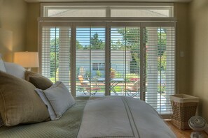 2 chambres, bureau, fer et planche à repasser, Wi-Fi gratuit