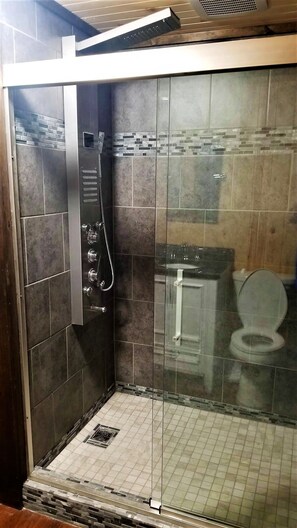 Towels, toilet paper