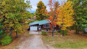 Exterior - da Big House, 2 blocks from Lake Superior, near Pictured Rocks, Trail Access. (Au Train)