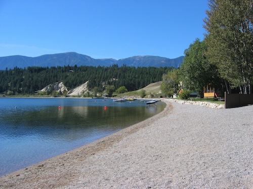 VACATION DESTINATION - INVERMERE B.C.